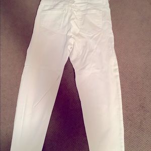 White ankle jeans